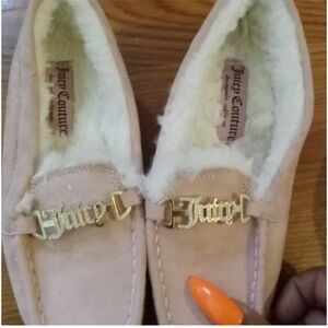 Juicy couture pink moccasins